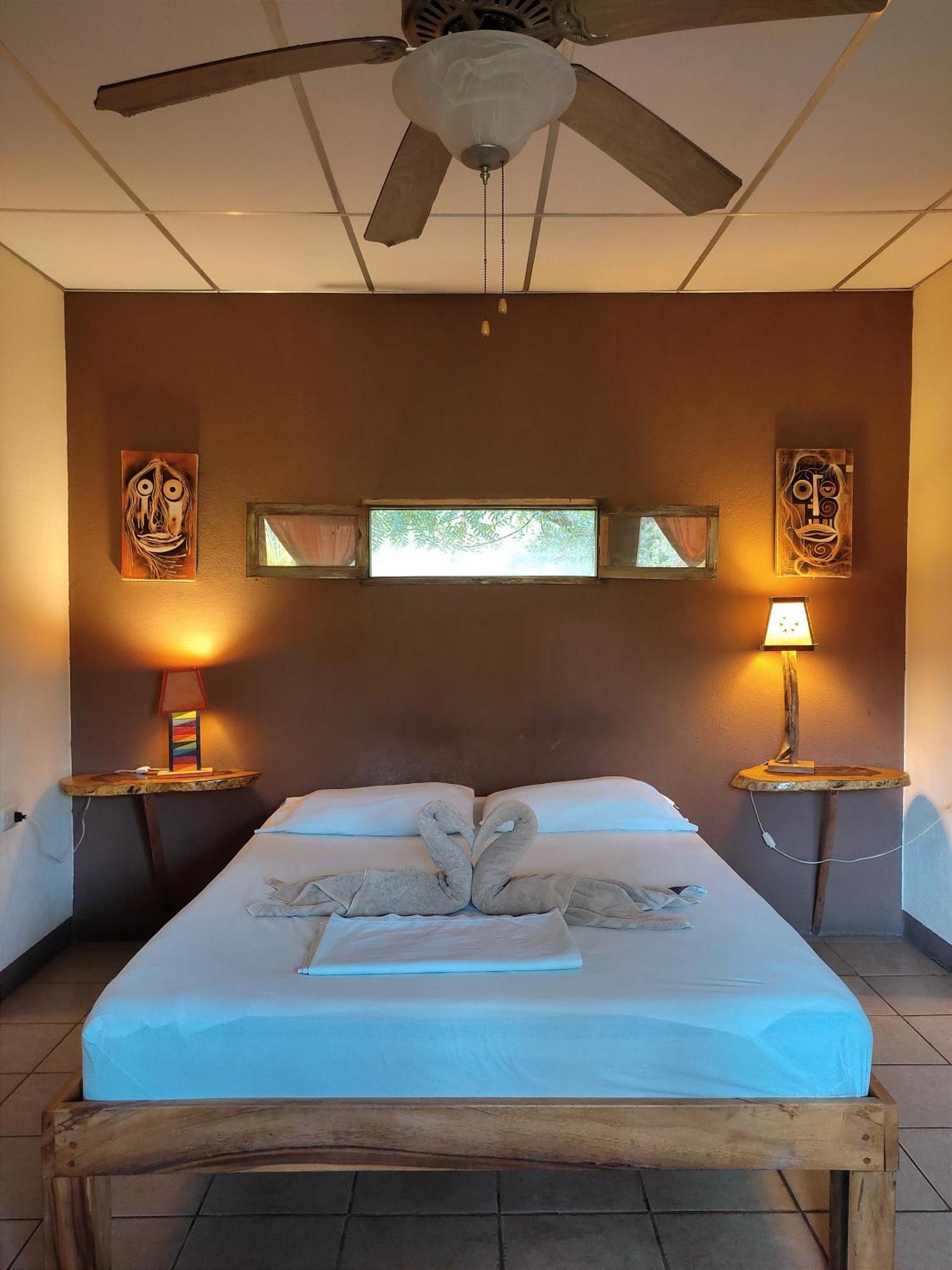 El Belga Loco Hotel Las Peñitas Værelse billede